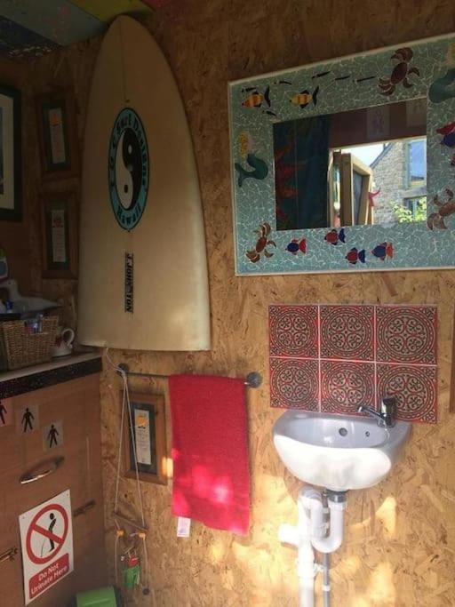 Lily Cosy Campervan With Sea Views & Amazing Sunrises St Ives Eksteriør billede